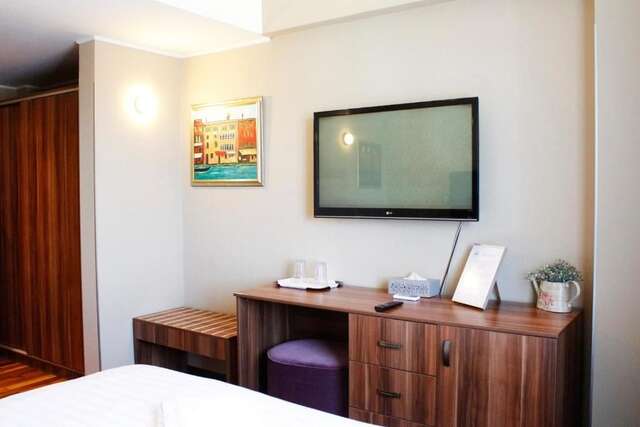 Отель Hotel Papion Бухарест-59